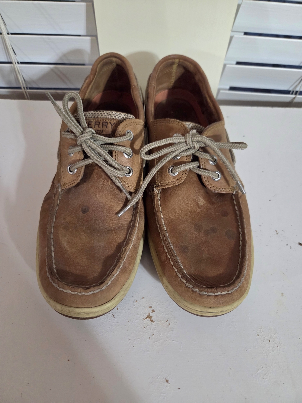 Sperry Billfish 3-Eye Boat Shoe in Brown and Cream - Men's 11